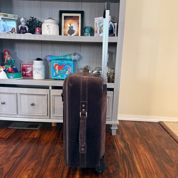 VTG Y2K ROXY Brown Corduroy Rolling Suitcase With Buckle Detail Zippers & Retrac - Picture 5 of 9